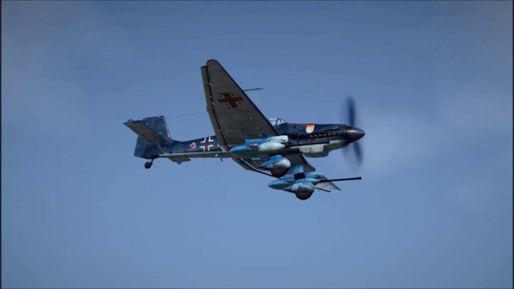 Βίντεο από το ανατολικό μέτωπο: Ju-87 κτυπούν στόχους με τα πανίσχυρα πυροβόλα των 3,7 εκατ.!
