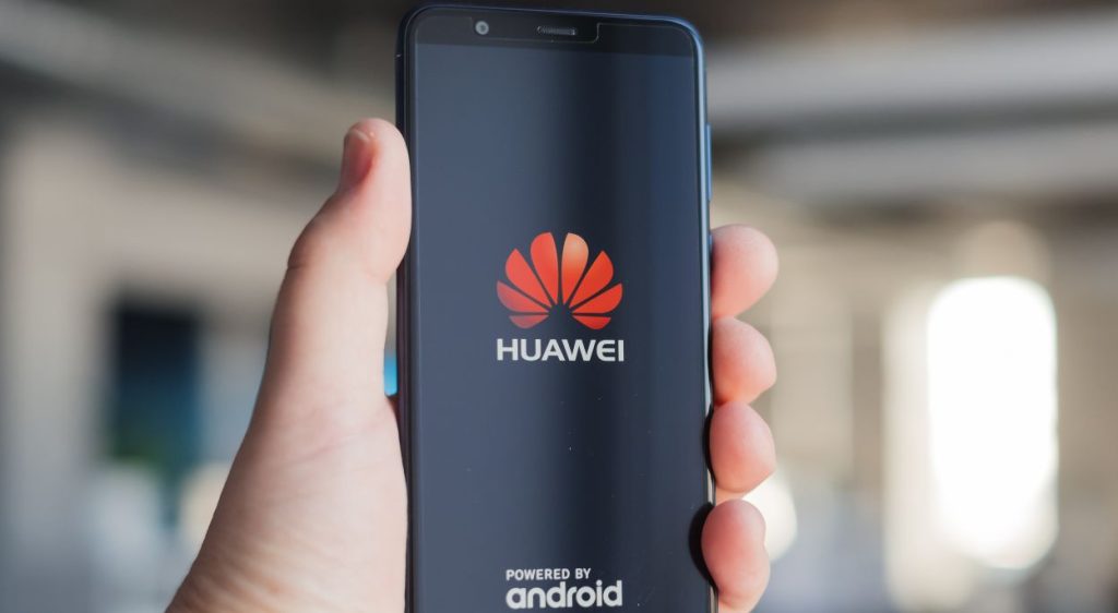 Στη δικαιοσύνη προσέφυγε η Huawei εναντίον της κυβέρνησης των ΗΠΑ