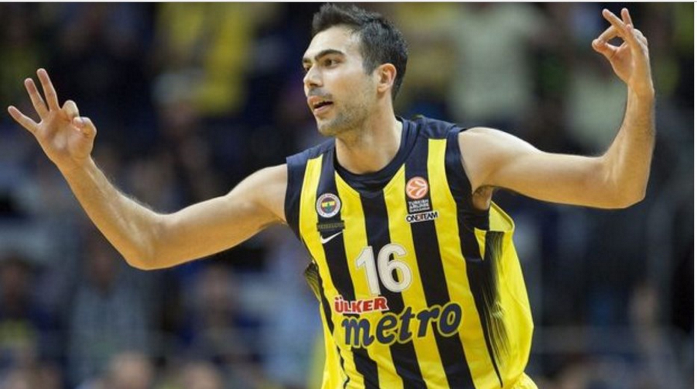 Κώστας Σλούκας: «Πέρασα άσχημα στον Ολυμπιακό – Υπέφερα για δυο χρόνια…»