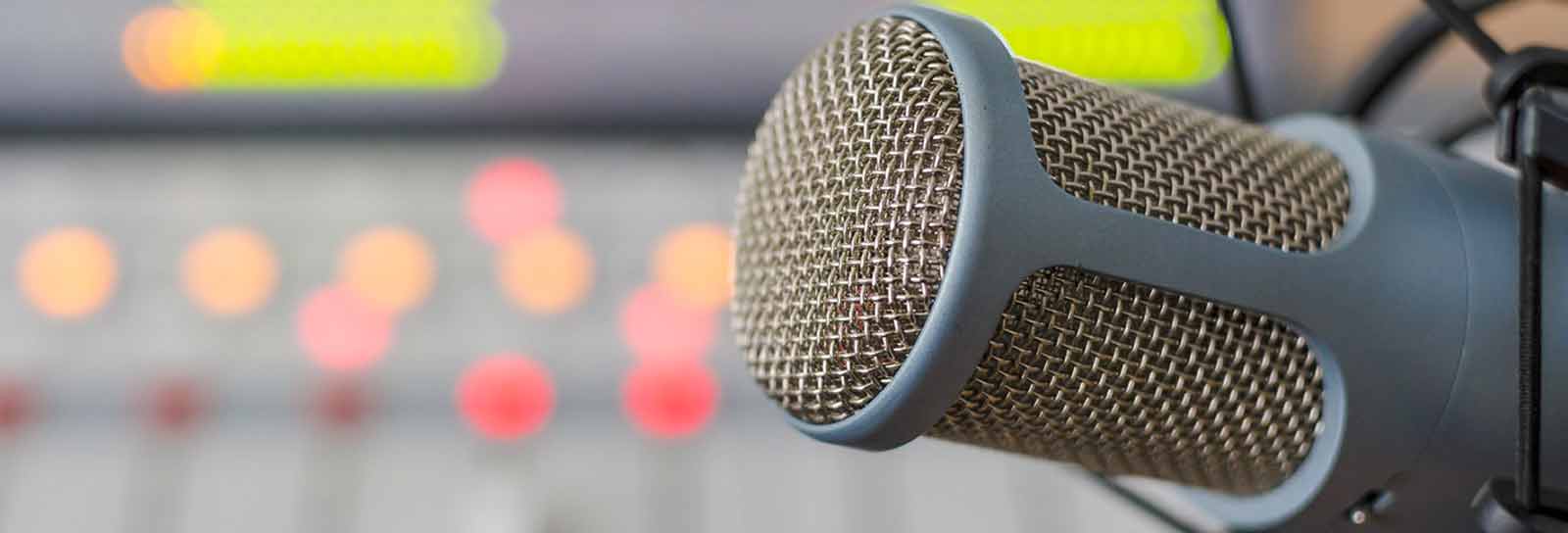 Οι εκπομπές που φέρνουν τα μεγαλύτερα νούμερα στα FM της Αθήνας