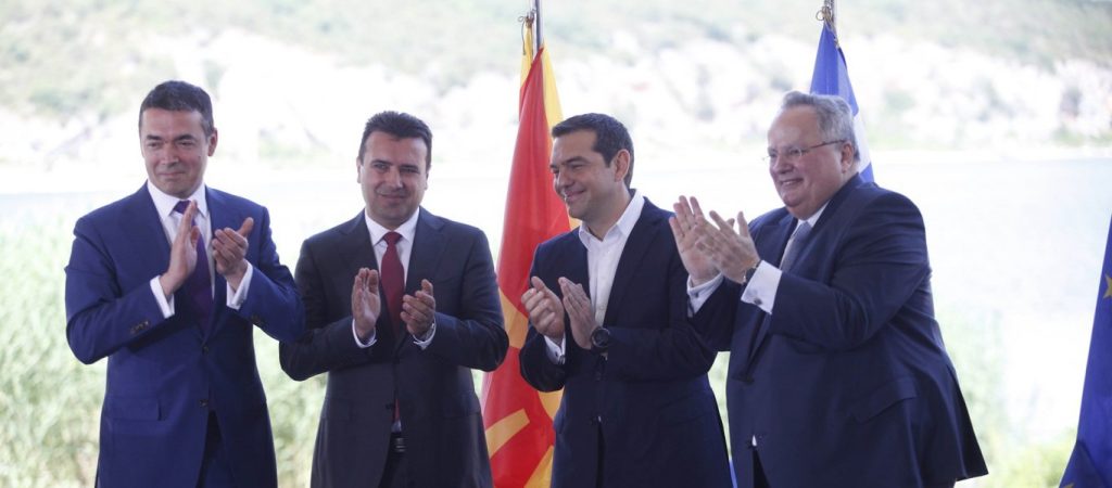 Συμφωνία Αθήνας – Σκοπίων για νέα συνοριακή δίοδο στις Πρέσπες
