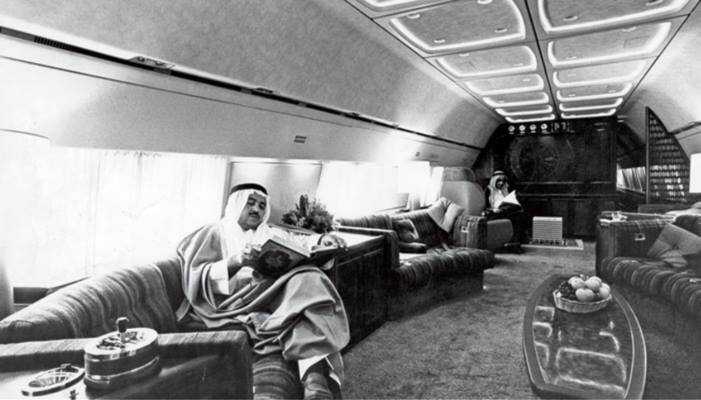 Αντνάν Κασόγκι: Η μέρα που ο «βαρόνος του πολέμου» βρέθηκε στο «άρμα» του Ανδρέα Παπανδρέου