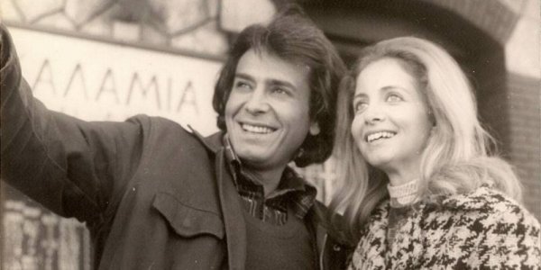 Θλίψη στον καλλιτεχνικό κόσμο! Πέθανε η Ρένα Βουτσινά, ηθοποιός και σύζυγος του Βάσου Ανδριανού