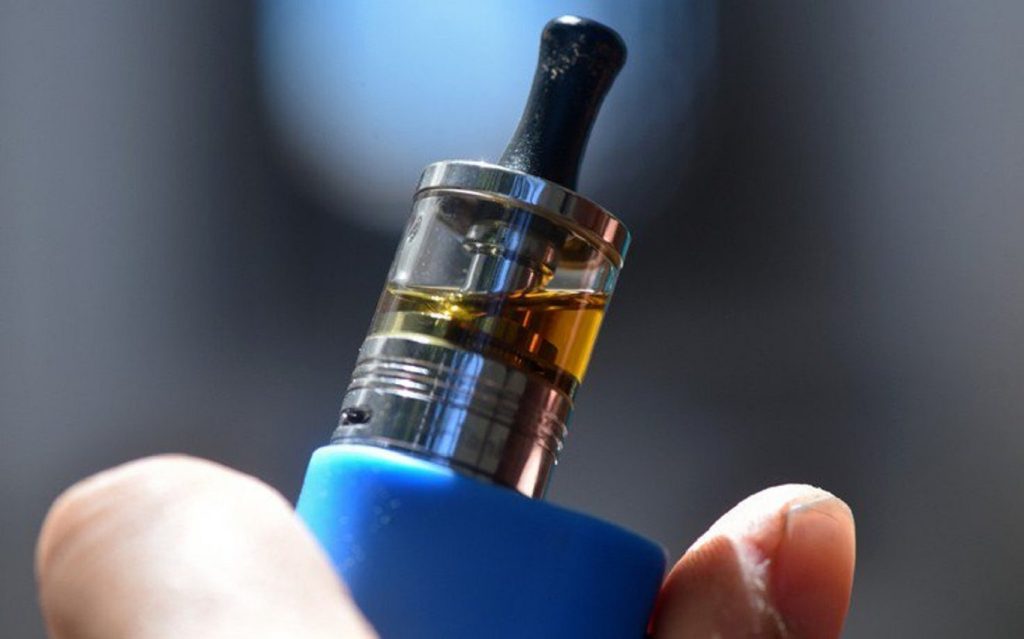 Πως το ηλεκτρονικό τσιγάρο σχετίζεται με την εμφάνιση συριγμού