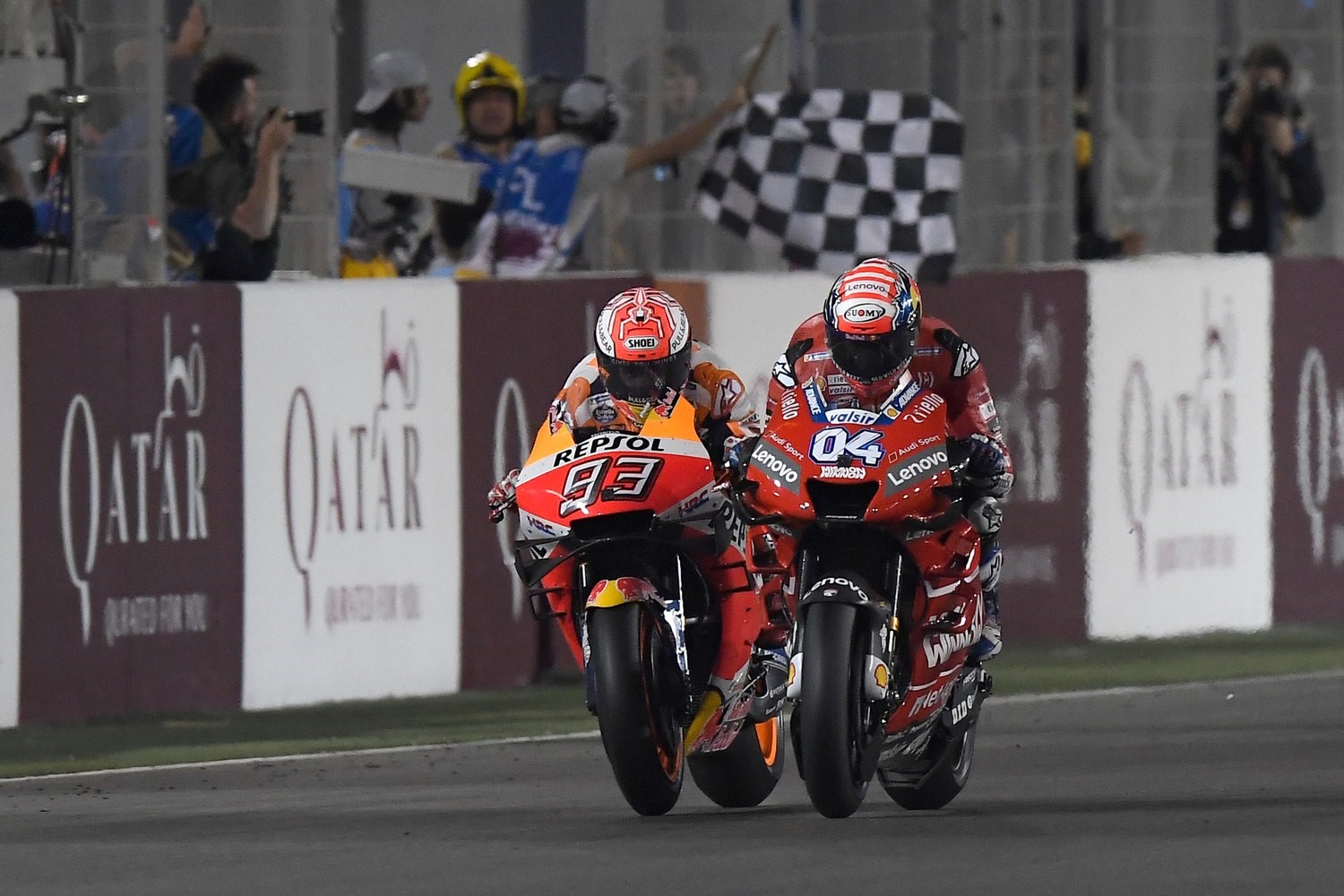Παλικαρίσια νίκη του Ντοβιτσιόζο με Ducati στο Κατάρ