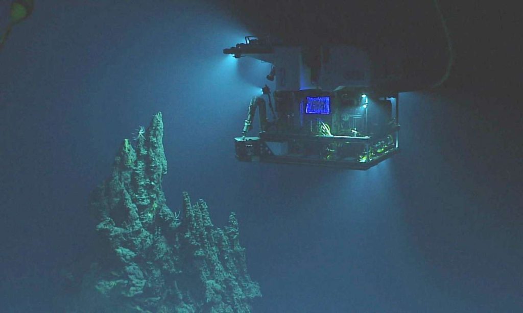 Τάφρος των Μαριανών: Το βαθύτερο και πιο μυστήριο σημείο του πλανήτη – Δείτε τι υπάρχει