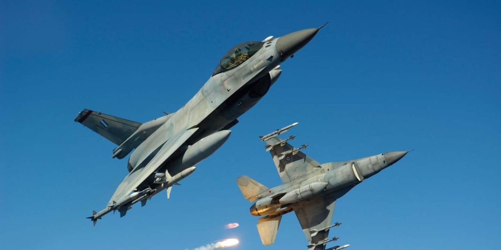 Έλληνας πιλότος ανακηρύχθηκε ο κορυφαίος του ΝΑΤΟ: «Για να νιώθει ο Τούρκος ποιος είναι απέναντι» (βίντεο)