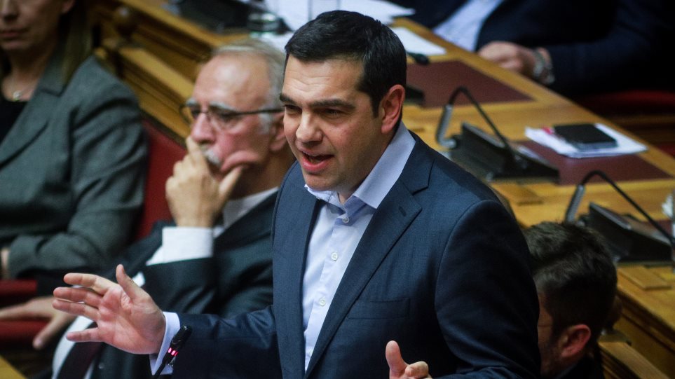 Η διόρθωση του Κ.Τασούλα στον Αλ.Τσίπρα και το αστείο του Πρωθυπουργού (βίντεο)