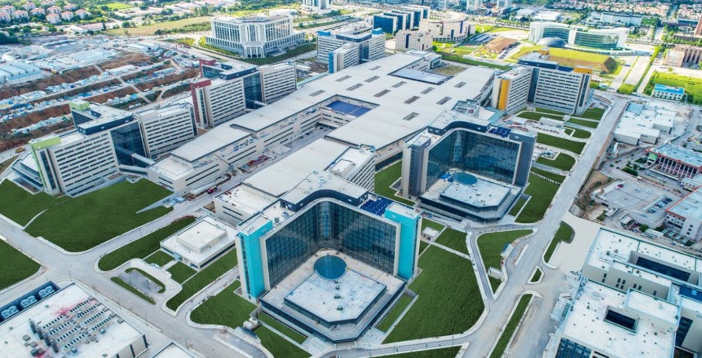 Ερντογάν: Εγκαίνια σε ένα από τα μεγαλύτερα νοσοκομεία παγκοσμίως