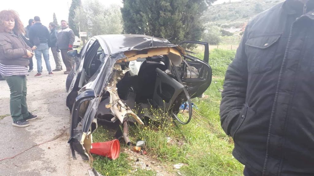 Σαλαμίνα: Θρήνος για την 17χρονη Εύα που σκοτώθηκε σε δυστύχημα- Δείτε φωτογραφίες από το τροχαίο (φωτο)