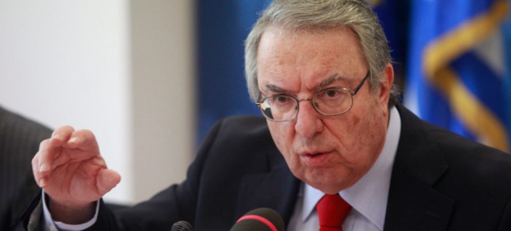 Γ. Μπαμπινιώτης: «Μέγα λάθος η αναγνώριση της γλώσσας των Σκοπίων ως “μακεδονική”»