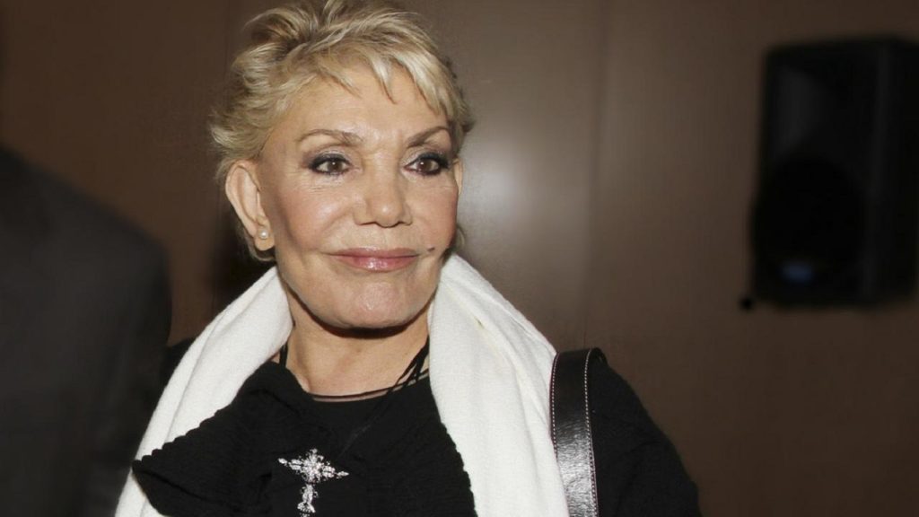 Εκτάκτως στο νοσοκομείο η Μαρινέλλα! (φωτο)