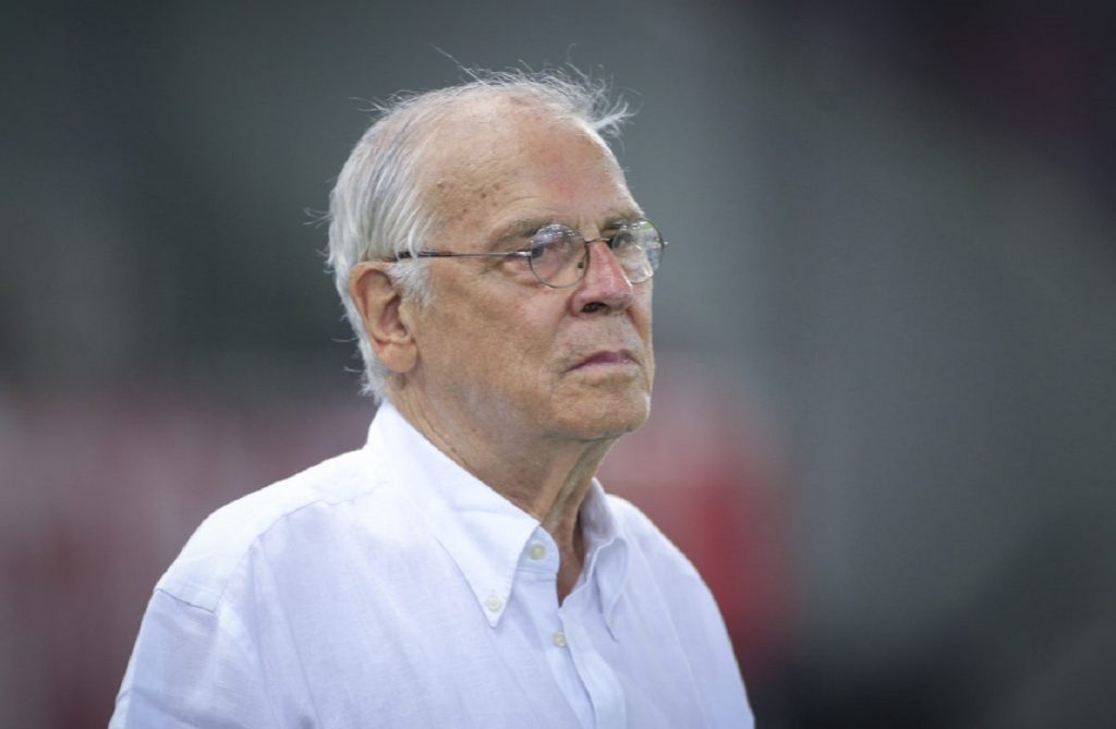 Σ. Θεοδωρίδης για το «ντου»: «Υπάρχει φωτογραφία με το μαχαίρι»