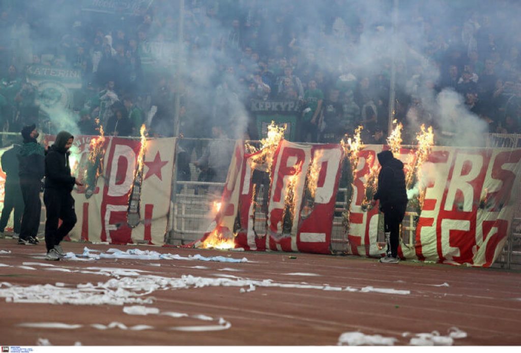 Σκηνικό πολέμου θυμίζει το ΟΑΚΑ μετά τα επεισόδια (φωτο)