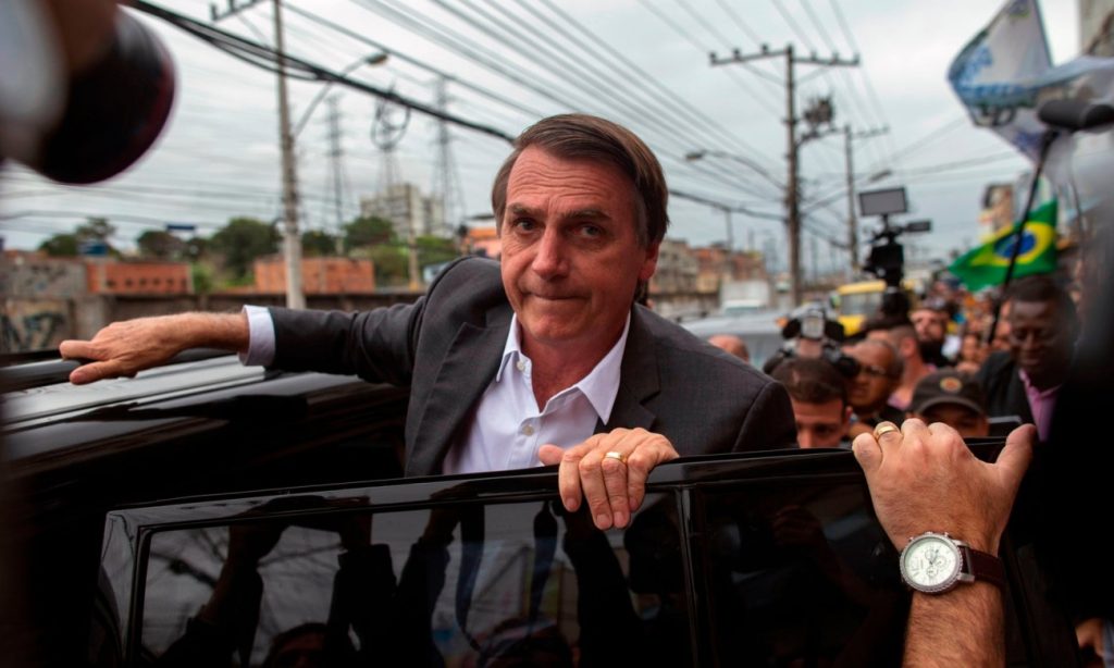 Στις ΗΠΑ έφτασε ο Ζ.Μπολσονάρου- Θα επικυρώσει τη συμμαχία του με τον Ντ.Τραμπ