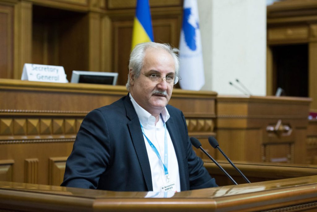 «Χαριτωμενιά» για τον Κ.Μορφίδη τα… «αγγούρια» της Θ.Μεγαλοοικονόμου στον Γερ.Γιακουμάτο