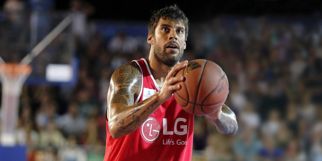 Ο Πρίντεζης δε… θέλει να μιλάει στους συμπαίκτες του (βίντεο)