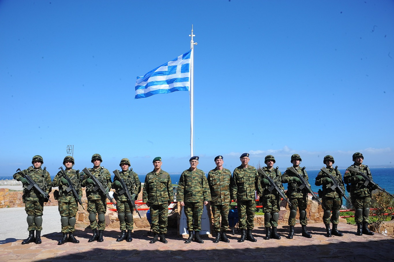 Αρχηγός ΓΕΣ: Επίσκεψη και επιθεώρηση στην Περιοχή Ευθύνης της 96 ΑΔΤΕ (φωτο)