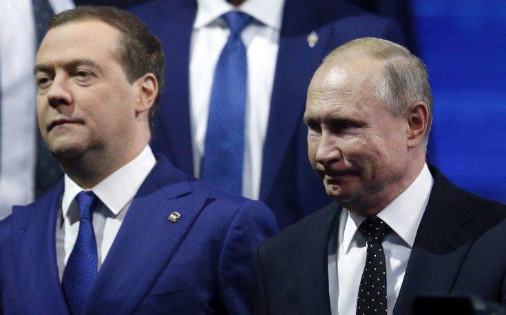 Ρωσία: «Ναι» στον Πούτιν από την πλειοψηφία των Ρώσων – Διφορούμενες οι γνώμες για Μεντβέντεφ