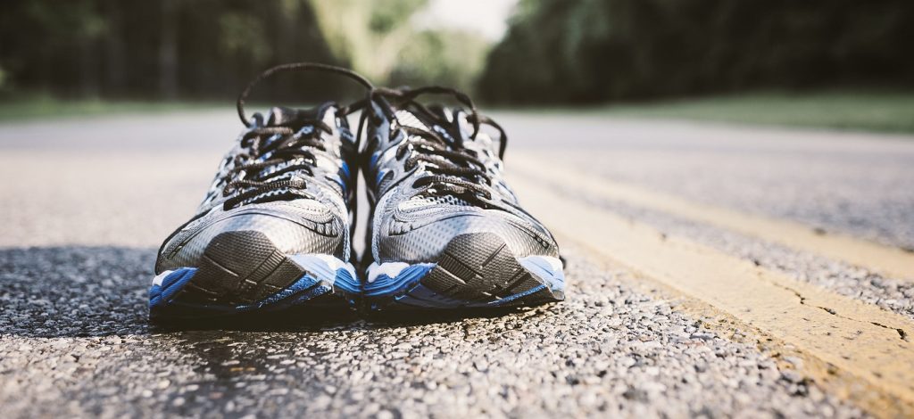 Αυτός είναι ο λόγος που δεν κάνει να φοράς το ίδιο ζευγάρι παπούτσια καθημερινά