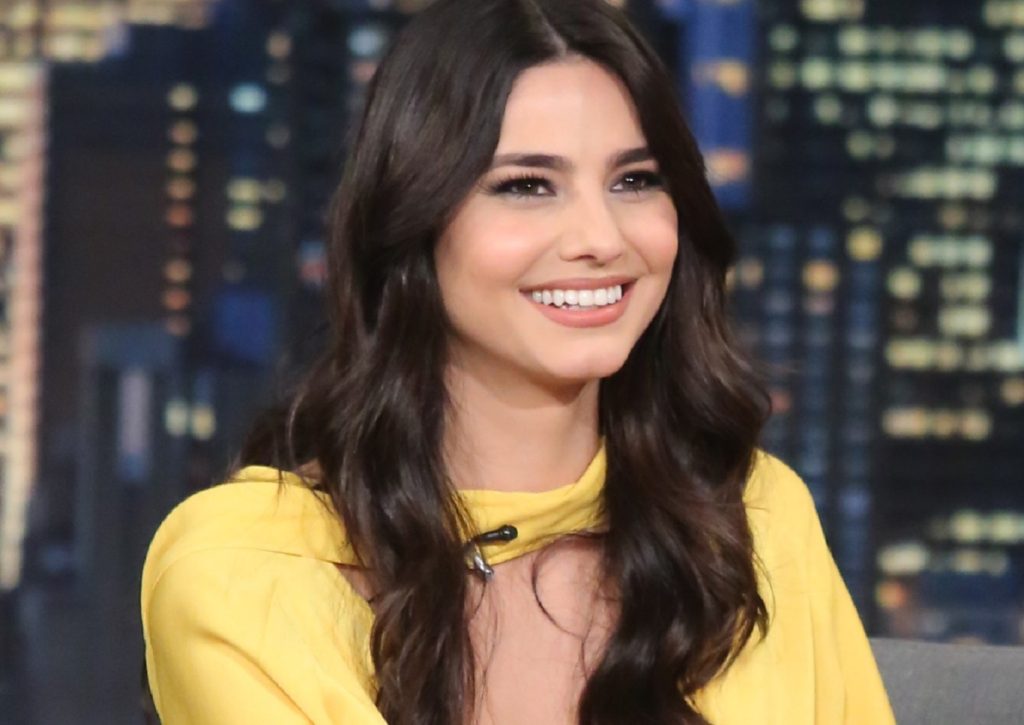 Ηλιάνα Παπαγεωργίου: Εξόρμηση στη Μύκονο – Δυσκολευτήκαμε να τη γνωρίσουμε (βίντεο)