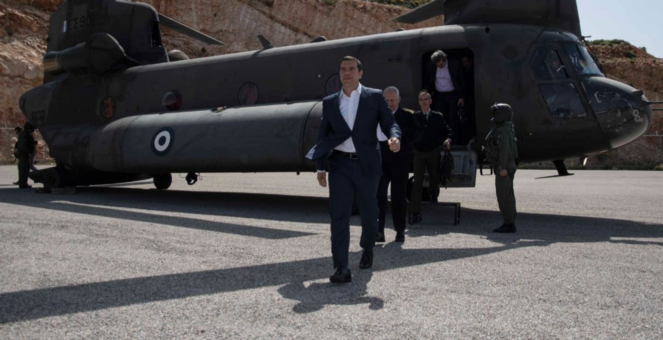 Πρόκληση από την Άγκυρα: Tουρκικά μαχητικά παρενόχλησαν το ελικόπτερο του πρωθυπουργού στο Αγαθονήσι