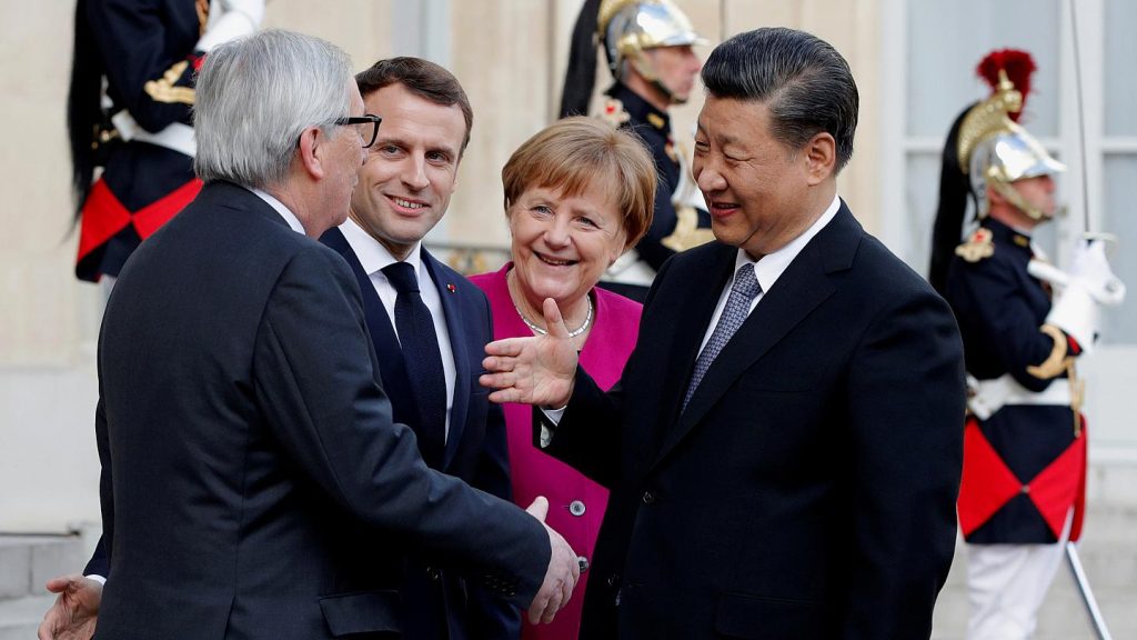 Συμφωνίες ΕΕ-Κίνας κτυπούν την «καρδιά» των ΗΠΑ: «Deal» 35 δισ. ευρώ και πρόσκληση για τον «Δρόμο του Μεταξιού»