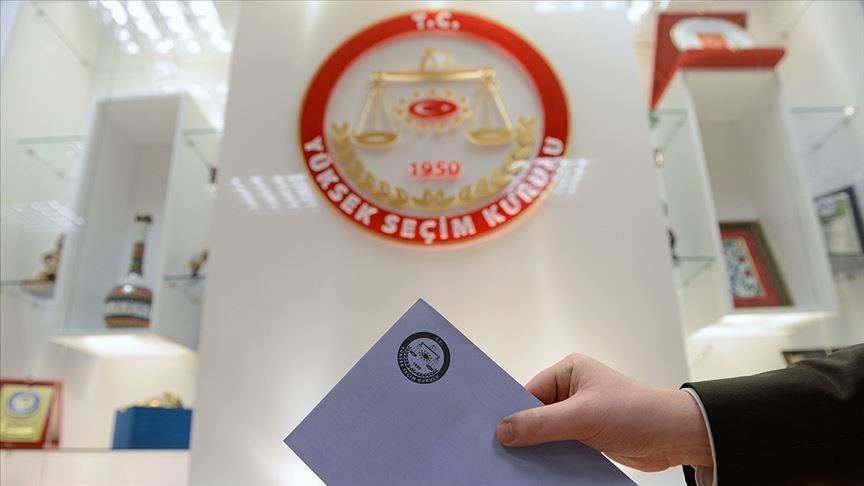 «Λάθη» σε χιλιάδες κάλπες στην Άγκυρα καταγγέλλει ο υποψήφιος του Ερντογάν