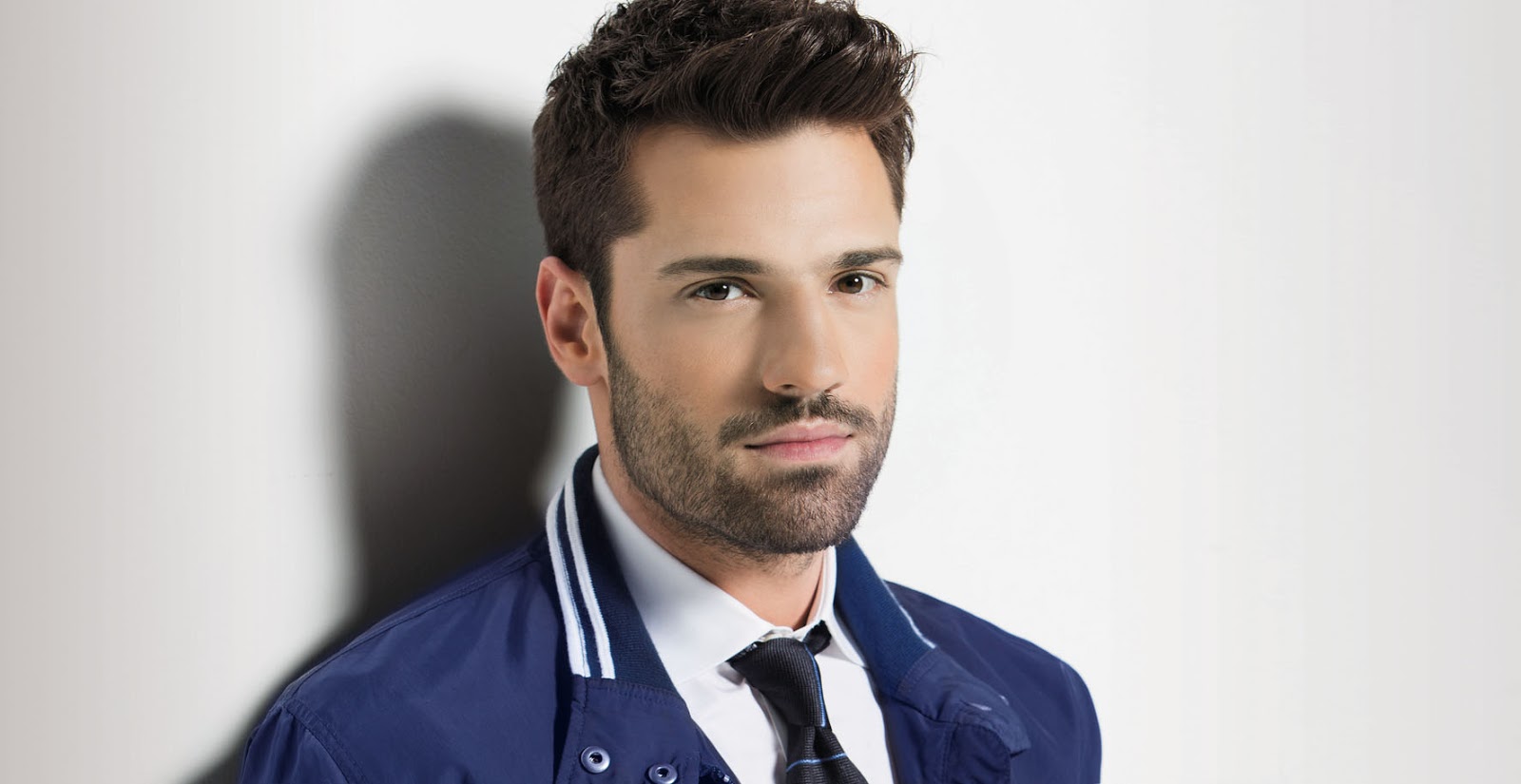 Αλεξάνδρα: Αυτή είναι η 20χρονη καλλονή που έχει κλέψει την καρδιά του Κωνσταντίνου Αργυρού (βίντεο)