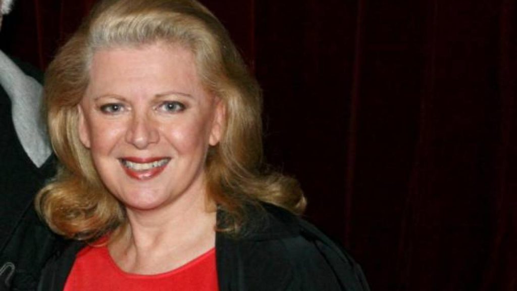 Έλενα Ακρίτα: «Ο Βασίλης Λυριτζής δεν μάσαγε τα λόγια του, δεν έκανε εκπτώσεις, δεν χαμήλωνε το ανάστημά του» (φωτο)