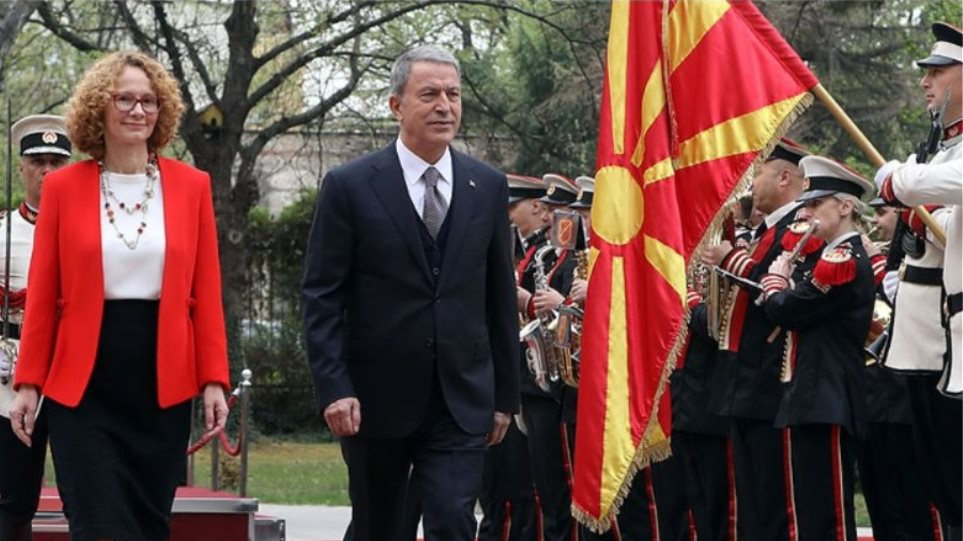 Ο Χ.Ακάρ  απειλεί τα Σκόπια για τους «γκιουλενιστές» στην πΓΔΜ: «Επιβαρύνουν τις σχέσεις μας»