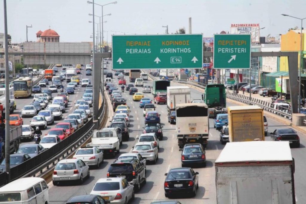 Κυκλοφοριακό «έμφραγμα» στου δρόμους: Σημειωτόν σε Κηφισό και Λ.Συγγρού