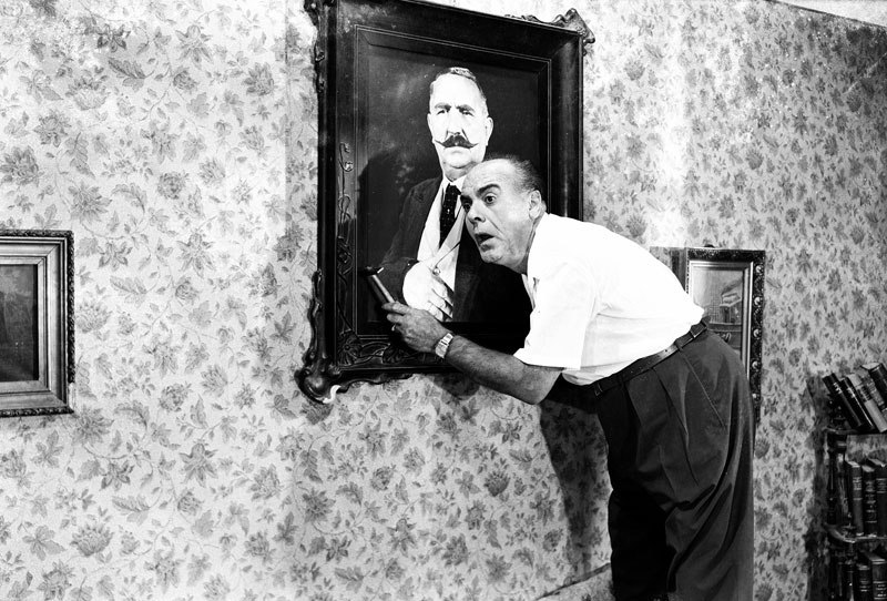 Το «μυστικό» του Φίνου: Ποιος ήταν ο άνδρας – μυστήριο στο πορτραίτο που εμφανίστηκε σε δεκάδες ταινίες (φωτο)