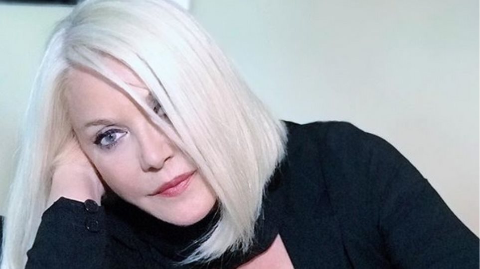 «Η Ρούλα Κορομηλά σε αναπηρικό καροτσάκι» – Οι τραγικές ώρες της παρουσιάστριας & η αποκάλυψη του Γ.Θεοφάνους (βίντεο)