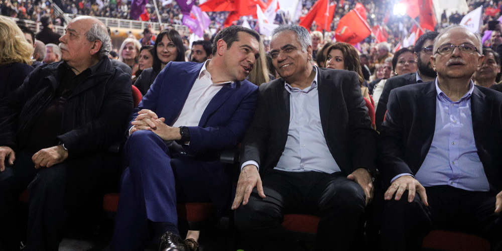 Παλιοί και νέοι σύντροφοι του Αλέξη Τσίπρα στο Γαλάτσι (φώτο)