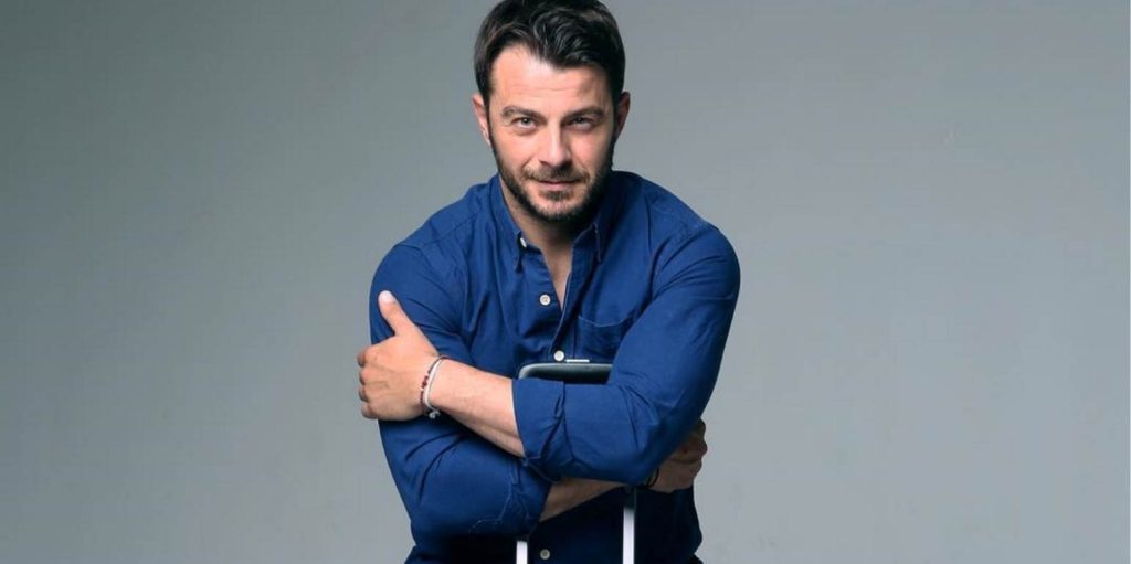 «Πανικός» στην παρουσίαση του βιβλίου του Γιώργου Αγγελόπουλου στη Θεσσαλονίκη (βίντεο-φωτο)