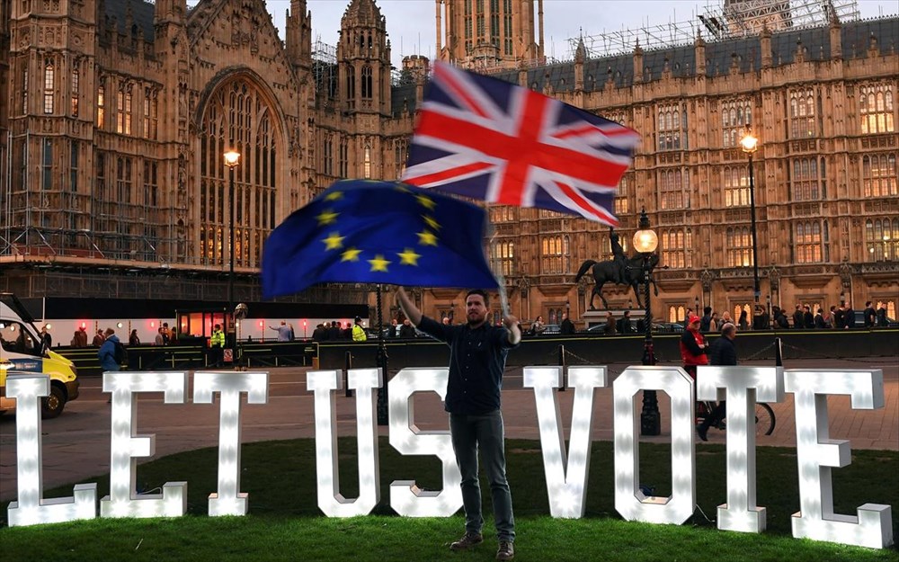 Βρετανία: Όρισαν ημερομηνία για ευρωεκλογές αλλά… ελπίζουν να μην γίνουν