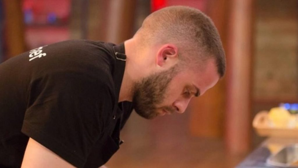 MasterChef: Ο Τάσος απαντά για την παρεξήγησή του με τον Σταμάτη (βίντεο)