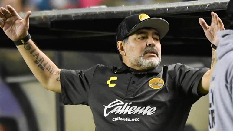 Πρόστιμο στον Μαραντόνα επειδή μίλησε υπέρ του Μαδούρο και κατά του Τραμπ