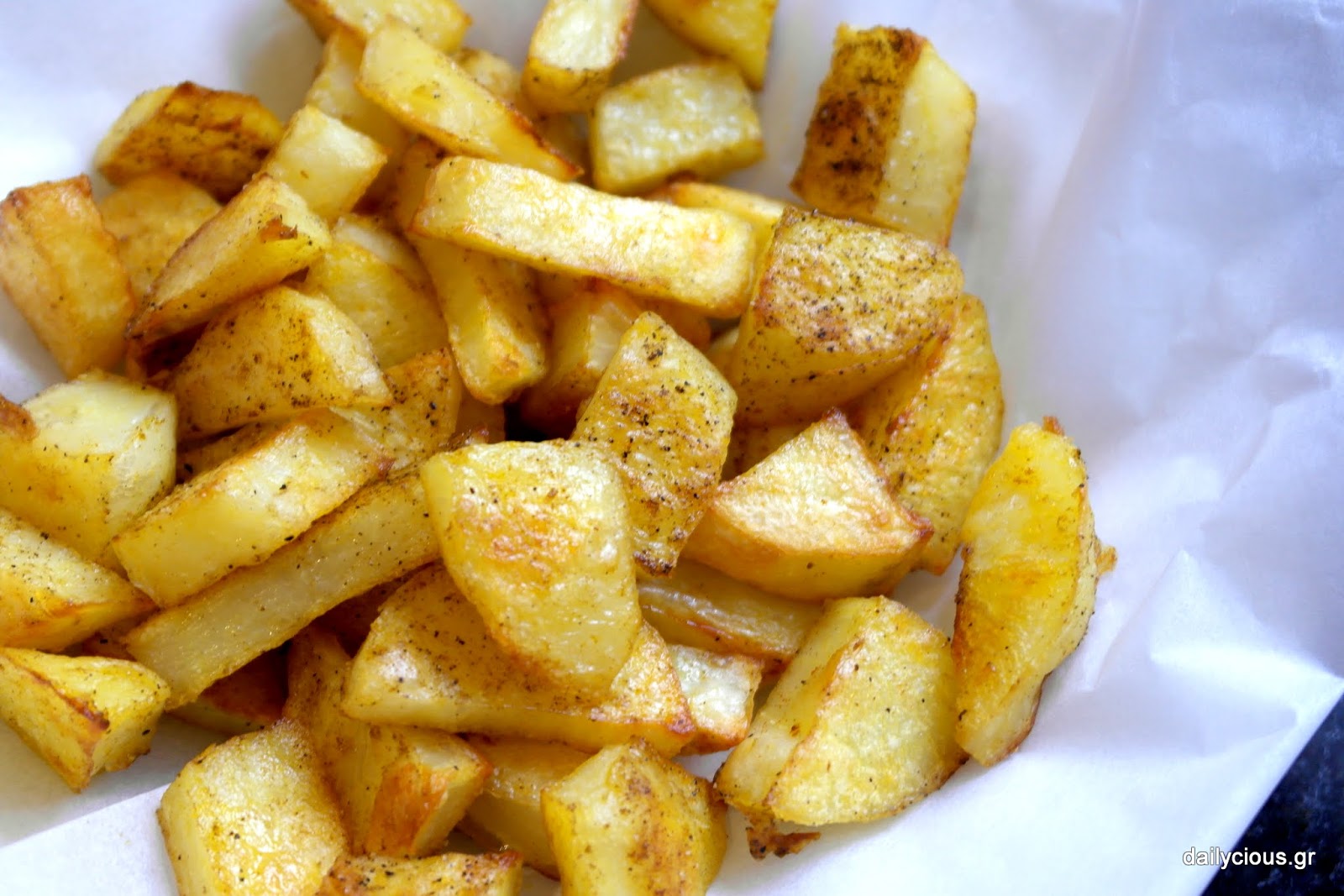 Με ποιο λάδι είναι καλύτερες οι τηγανητές πατάτες;