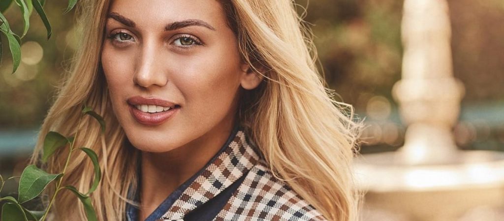 Κ.Σπυροπούλου: «Σχόλασε» νωρίς το ειδύλλιο με τον «βασιλιά» του επίπλου Βαρβέρη (βίντεο)