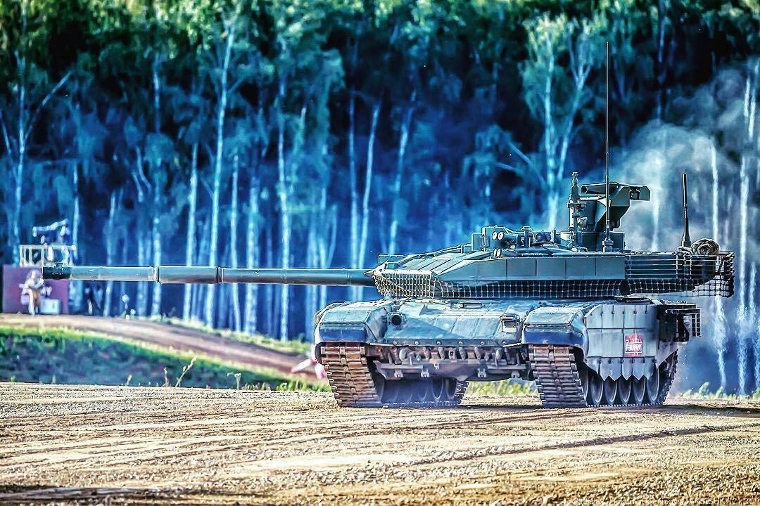 Ρωσική «γροθιά» για την Ινδία: Aγοράζει 464 άρματα μάχης Τ-90!