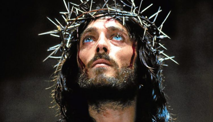 «Ο Ιησούς από τη Ναζαρέτ»: Ποιος Έλληνας ηθοποιός υποδύθηκε βασικό χαρακτήρα του βιβλικού έπους (φώτο)
