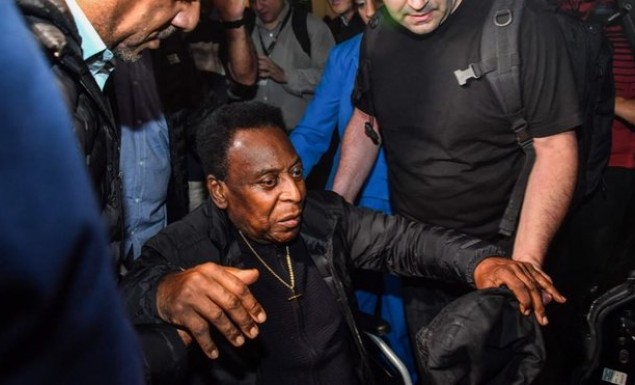 Ξανά στο νοσοκομείο ο Πελέ μόλις έφτασε στη Βραζιλία