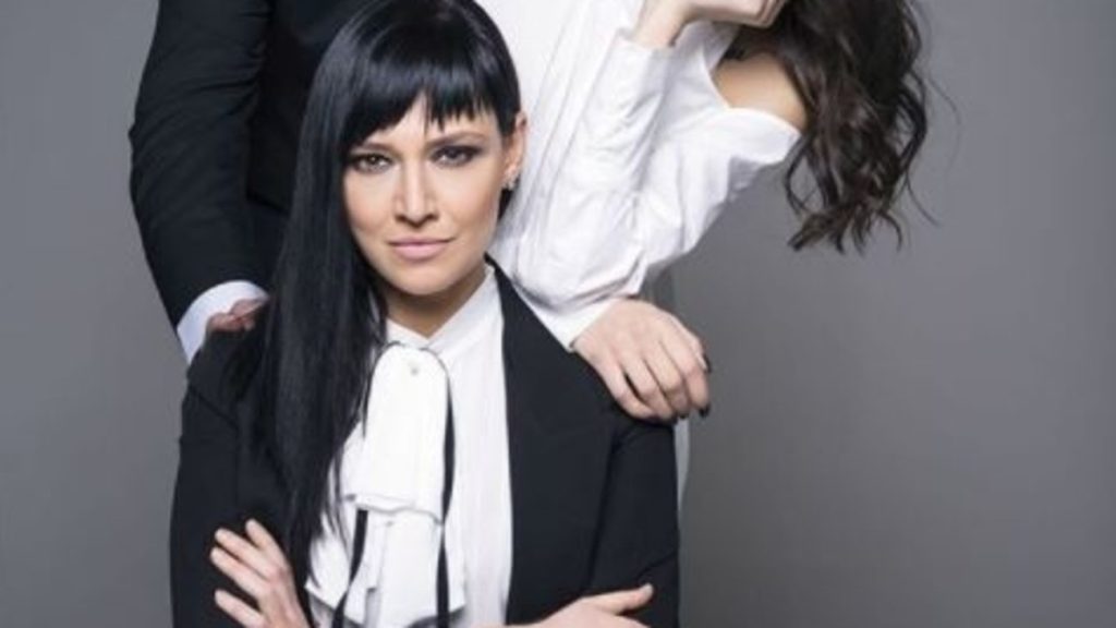 Συγκλονίζει η Αθηναϊς Νέγκα για τον θάνατο του πατέρα της! «Το είδα στην τηλεόραση! Είναι πολύ τραυματικό…» (βίντεο)