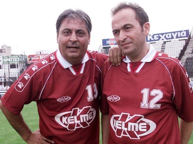 Καρράς, Γονίδης, Μελλάς παίζουν ποδόσφαιρο και «αναστενάζουν» τα γκολποστ! (φωτο)