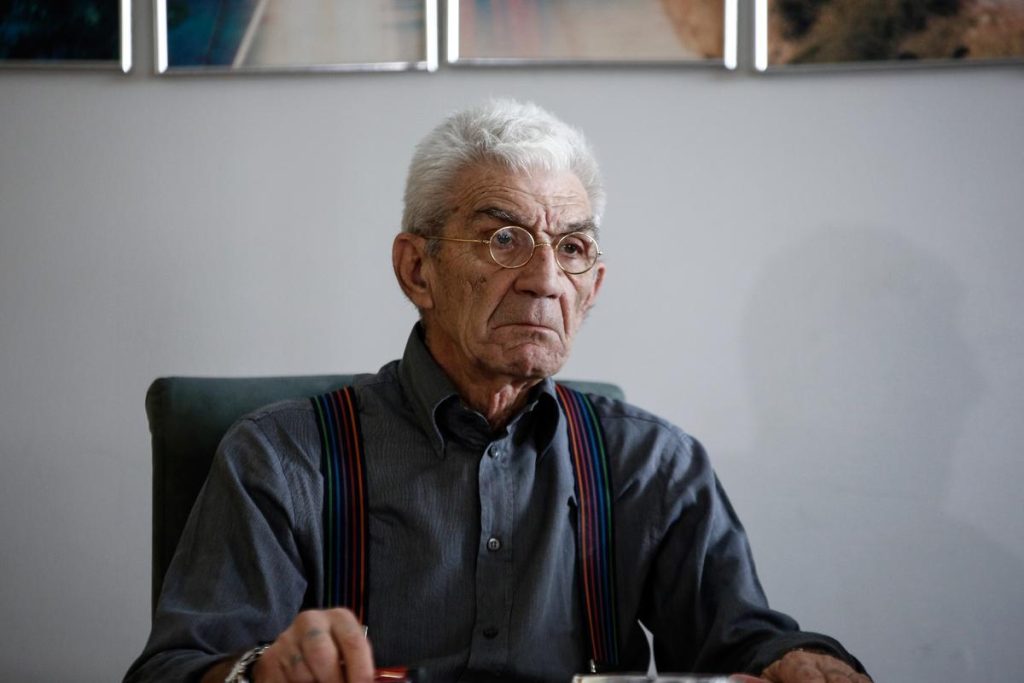 Συγκλονιστική εξομολόγηση του Γιάννη Μπουτάρη: «Όταν πέθανε η γυναίκα μου χόρευα μόνος μου τα τραγούδια μας» (βίντεο)