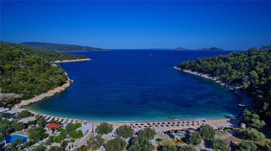 Αλόννησος: Το καταπράσινο νησί με τις πανέμορφες παραλίες (φωτο)