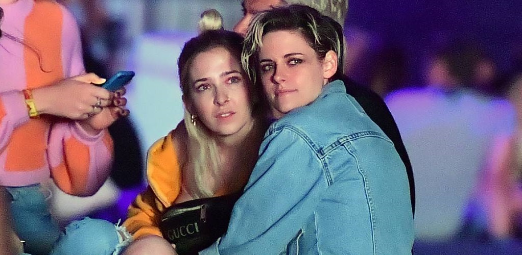 Ο φωτογραφικός φακός εντόπισε την Kristen Stewart σε τρυφερές στιγμές με την σύντροφό της (φώτο)