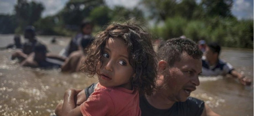 Έλληνας φωτογράφος κέρδισε το Πούλιτζερ – Οι φωτογραφίες που του χάρισαν το βραβείο